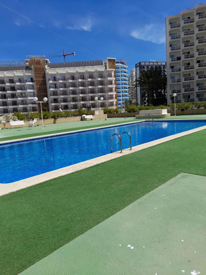 Paraiso Mediterraneo Levante Beach Pool & Parking Benidorm Extérieur photo