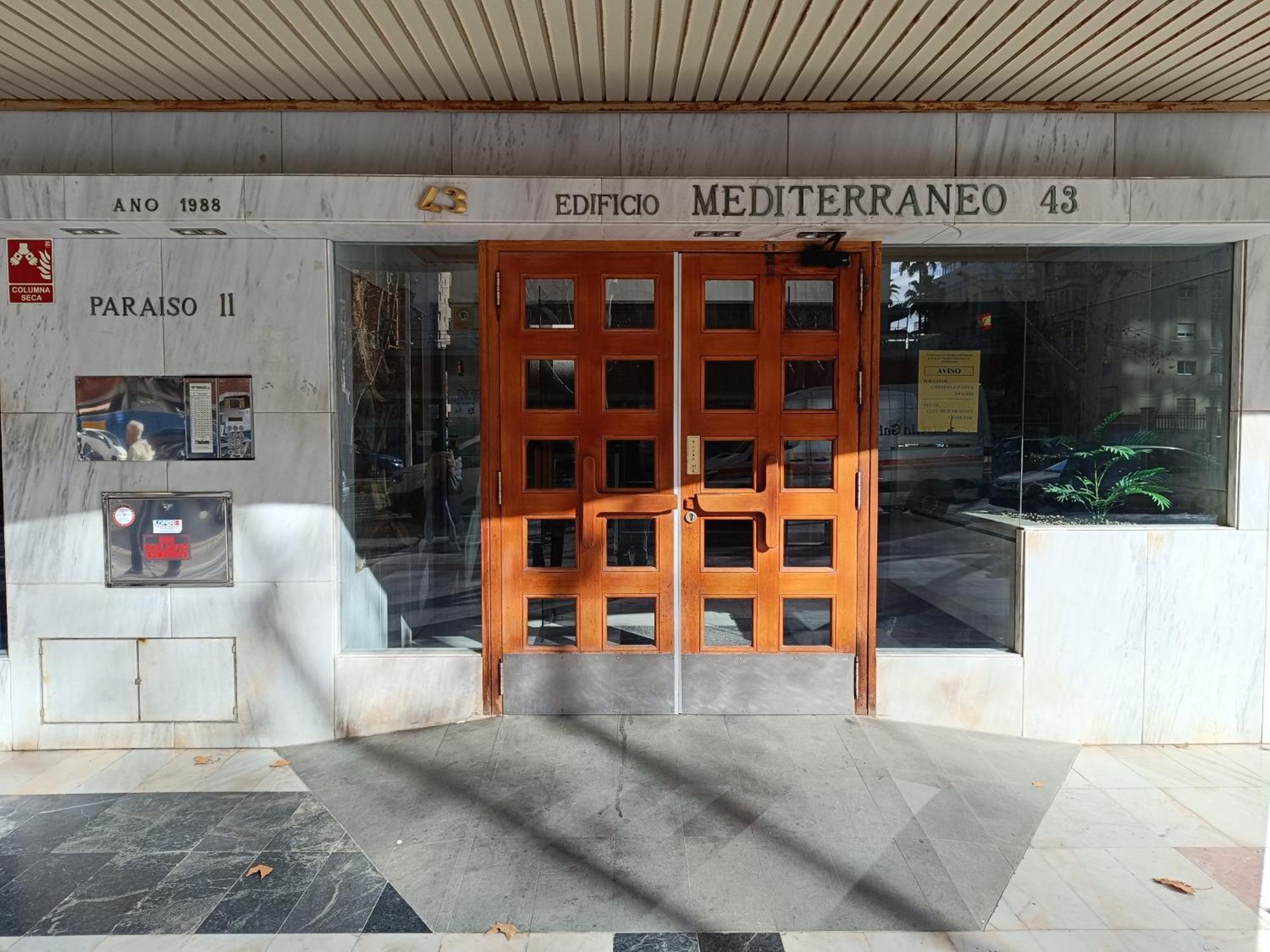 Paraiso Mediterraneo Levante Beach Pool & Parking Benidorm Extérieur photo
